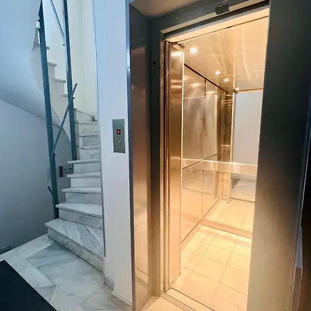 Green Apartment Near Marousi Hospitals & Oaka, By Promoshomes Maroussi Exterior photo