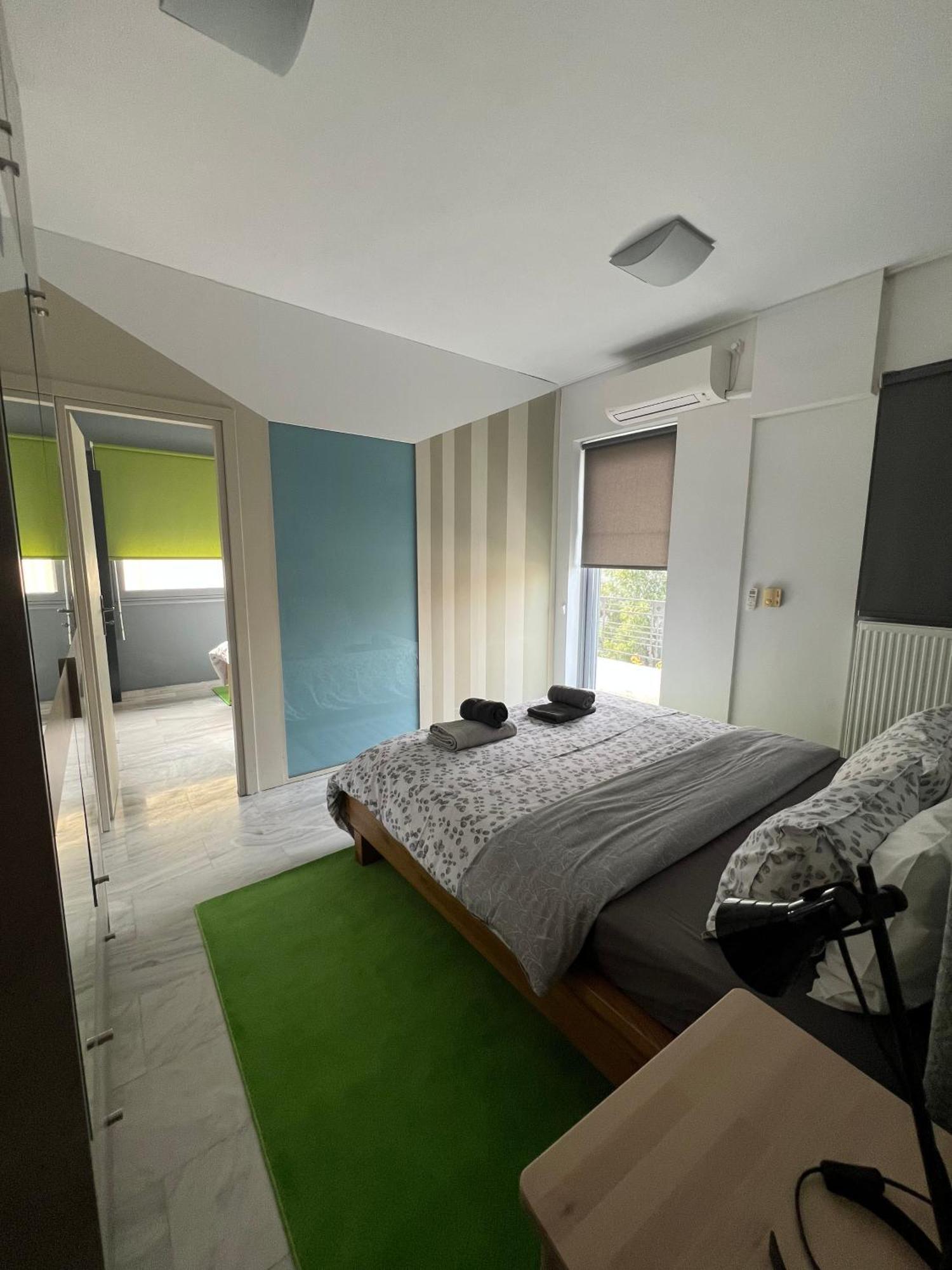 Near Marousi Hospitals & Oaka, By Promoshomes Apartment *
